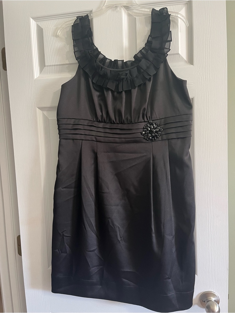 Jessica Howard Black Satin Ruffle Neck Party Dress with Beaded Accent